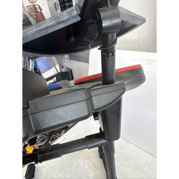 Guitar Hero Nintendo Wii World Tour Bundle - Drum, 2 Guitars No Pedal Untested - Picture 13 of 14